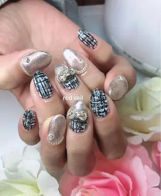 ミディアム ネイル 長さ出し専門 nynaのネイルデザイン