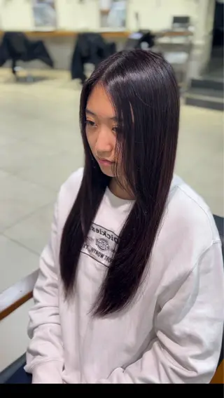 ロング CINQ ドリームプラザ店所属・竹内 仁のヘアスタイル