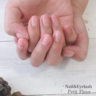 ネイル Petit Fleur所属・青柳 亜梨奈のマツエク・マツパデザイン