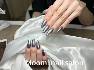 ロング Moomi nail salonのネイルデザイン
