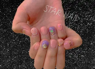 ネイル STAR NAIL所属・STAR NAILのネイルデザイン