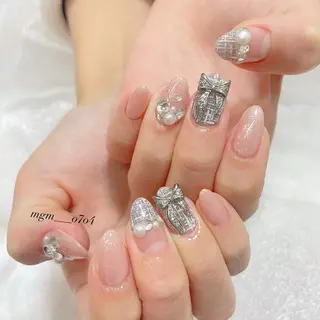 ネイル MoON...❤︎ MeGuのネイルデザイン