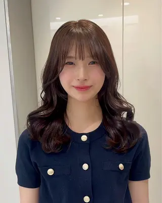 セミロング コテ巻き風パーマ 銀座RINOSEのヘアスタイル
