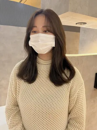 セミロング 菅原リキヤ くびれレイヤーヘアのヘアスタイル