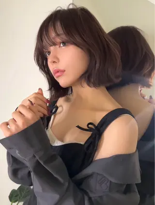 ショート カラー 小顔ボブ jilblanカホのヘアスタイル