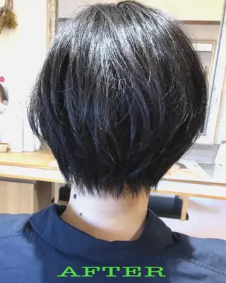 ショート 近野 彩香のヘアスタイル