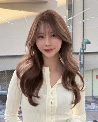 ロング カラー 顔まわり職人🇰🇷 韓国ヘア/KAITOのヘアスタイル