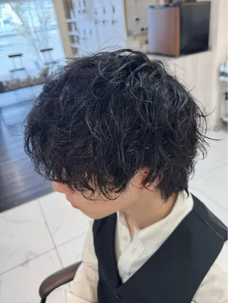 パーマ メンズ 八木 菜美のヘアスタイル