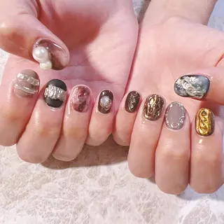 ネイル VIOLUS所属・VIOLUS 関目のネイルデザイン