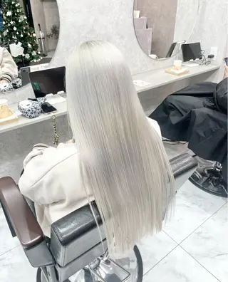 ロング 🦋ハイトーン🦋 石山 希理🦋のヘアスタイル