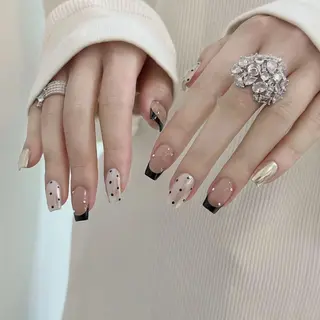 ネイル Queens ゲンのネイルデザイン