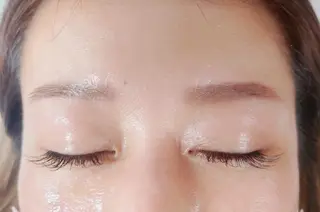 マツエク・マツパ NAZ eyelash&eyebrow by medical salon所属・NAZ 表参道 Tomokoのマツエク・マツパデザイン