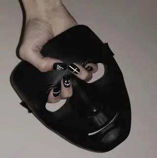 ネイル ネイルサロン 9Carats神田のネイルデザイン