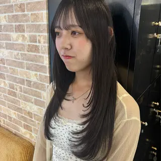 ロング 中水 怜奈のヘアスタイル
