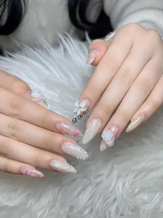 ネイル Lumi Nailのネイルデザイン