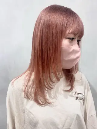 セミロング カラー デザインカラー/パー マ🦖外岡咲希🦖のヘアスタイル