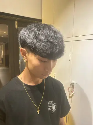 カラー 丸山 翔生 イルミナカラーのヘアスタイル