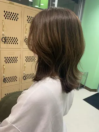 セミロング カラー 韓国ヘア/レイヤー/ 暖色カラー/ Aiのヘアスタイル