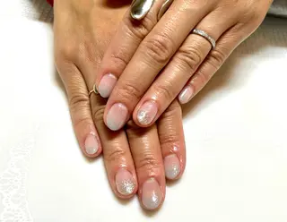 ネイル REMIA 横須賀中央店所属・REMIA 羽鳥のネイルデザイン