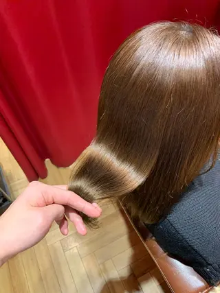 セミロング カラー ヘアアレンジ beautism clock所属・韓国風🇰🇷うる艶 レイヤー/海青🫧のヘアスタイル