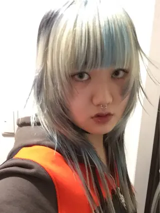 ロング slit kokoroのヘアスタイル