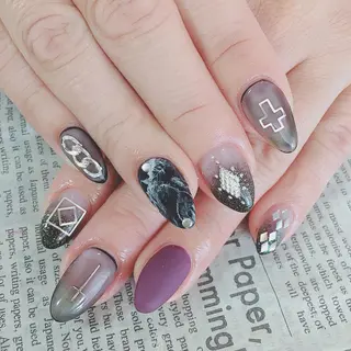 ネイル 森山 舞のネイルデザイン