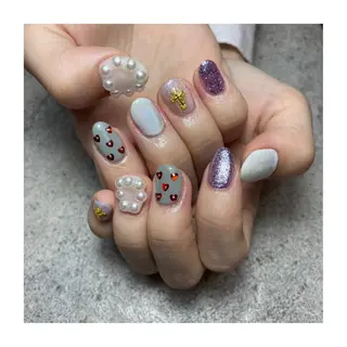 ネイル 駒月 明日香の眉毛・アイブロウイメージ