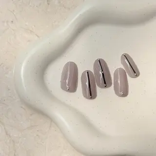 ミディアム MAXKELLY KAORIのネイルデザイン