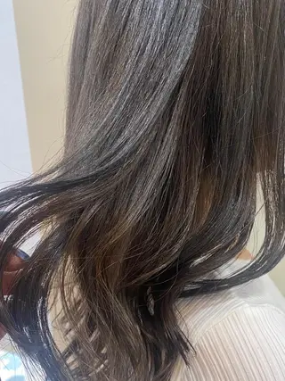 セミロング 藤原 侑香のヘアスタイル