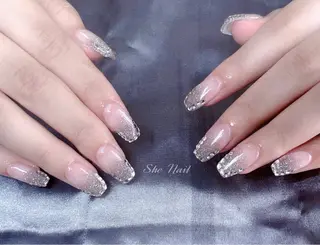 ネイル She   Nail所属・ISA_ BELLAのネイルデザイン