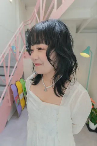 ミディアム kyon.hair 韓国カットカラーのヘアスタイル