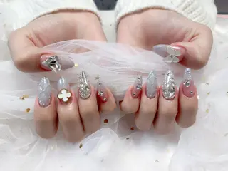 ネイル ジョリ En 💞🦋のネイルデザイン