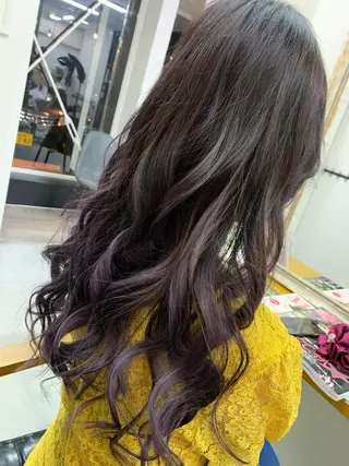 ロング 🥇近藤 恭輔🥇 Recharme新保のヘアスタイル