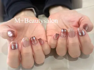 ネイル M+  Beauty Salonのネイルデザイン