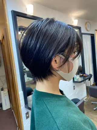 ショート ボブ/縮毛矯正/ レイヤー/塚田のヘアスタイル
