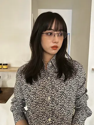 ミディアム カラー Manaka🟤 今泉　Musiiikのヘアスタイル