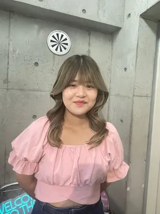 セミロング ヘアアレンジ HIKARI🐈‍⬛ レイヤー×デザインのヘアスタイル