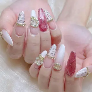 ネイル 櫻井 ナナのネイルデザイン