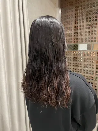 ミディアム カラー パーマ 表参道/髪質改善・ 透明感 colorのヘアスタイル