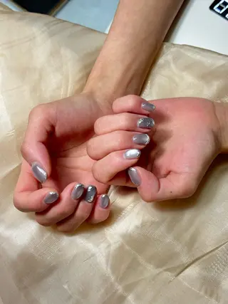 ネイル XIXI 🦁のネイルデザイン