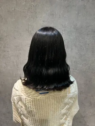 ミディアム カラー suri-ru hair【スリールヘアー】所属・FURUSAWA AOIのヘアスタイル