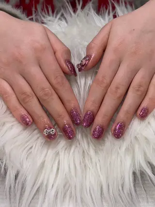 ネイル GO TODAY シェアサロン 渋谷Orla店所属・シオリ ⪩⪨のネイルデザイン