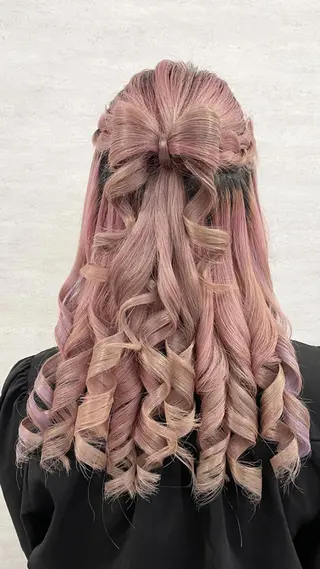 ヘアアレンジ 鈴木 芽香のマツエク・マツパデザイン