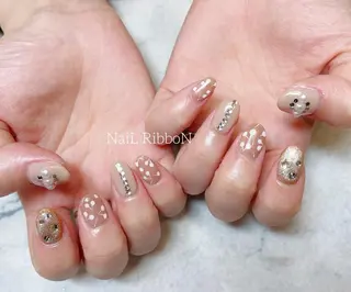 ネイル ネイルリボン 受付スタッフのネイルデザイン