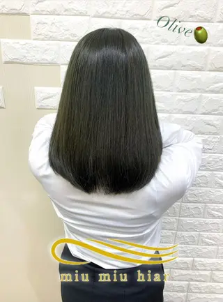 ミディアム カラー ビューティー　クララ所属・🌈miu miu hair✂️💕のヘアスタイル