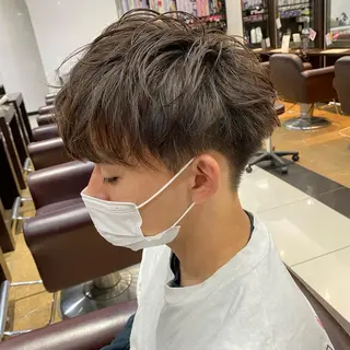 ショート メンズ 酸スト/フェザー パーマ/三谷海斗のヘアスタイル