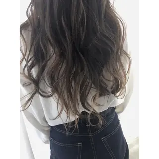 ロング カラー fio マナミのヘアスタイル