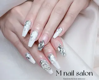ネイル M🌷nail 長さだし専門店のネイルデザイン
