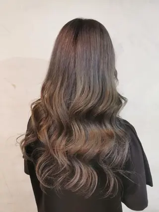 ロング カラー グランアイ𑁍 船橋北口店菊間の眉毛・アイブロウイメージ