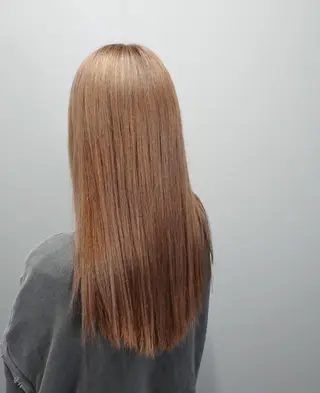 カラー ロング 透明感ハイトーン☆ 今津 佑太のヘアスタイル